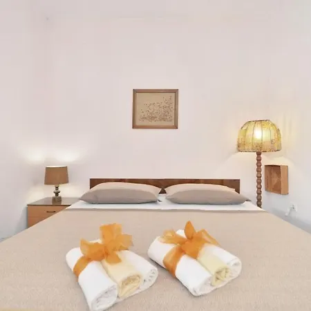 Apartmán In With Air Conditioning, Wifi *